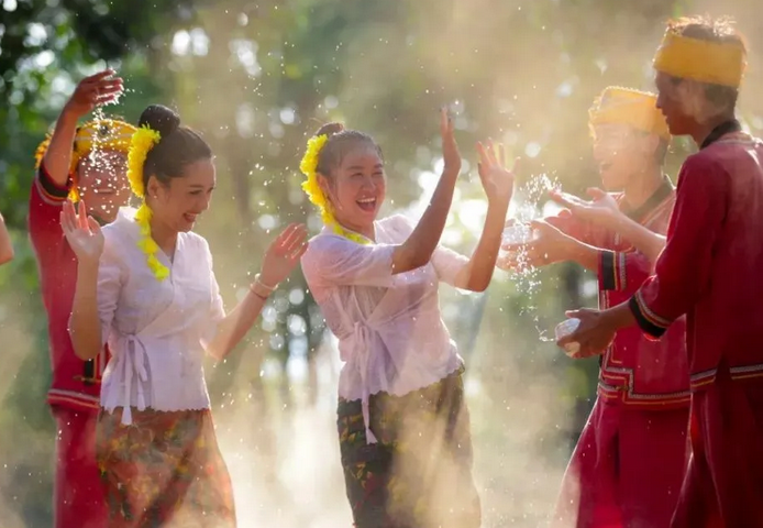 德宏盈江将举办首个网络泼水节