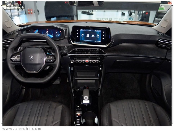 奥迪新A4L领衔！10款重磅新车4月上市，轿车、SUV、纯电动啥都有