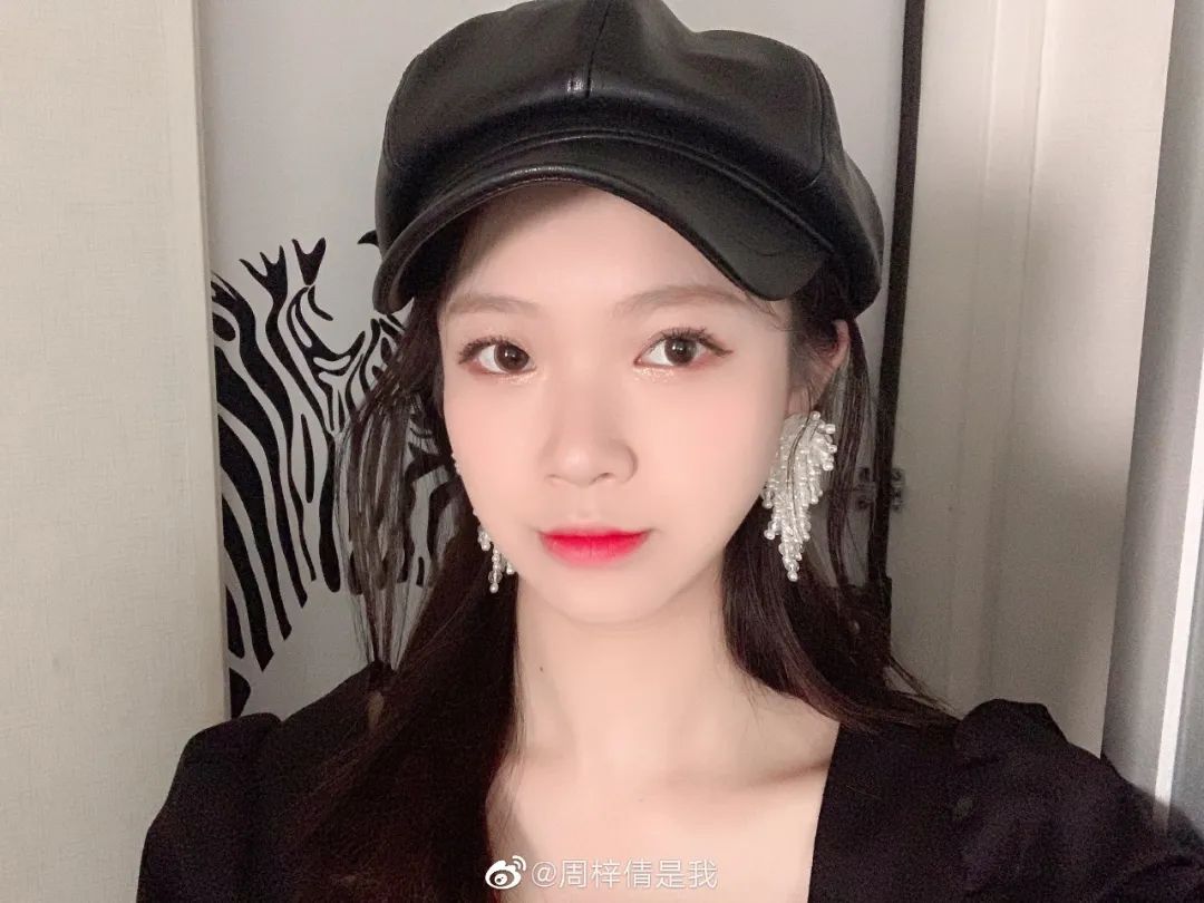 忘掉"淡黄的长裙",这些火辣女rapper让你全身都醒过来!