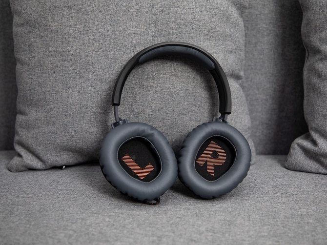 可拆卸麦克风 jbl quantum 100头戴式游戏耳机评测