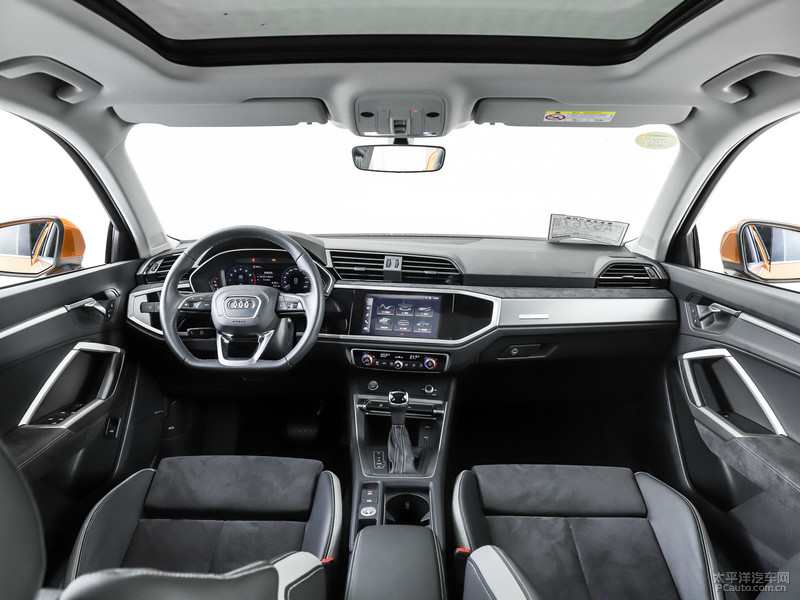 新款奥迪q3正式上市 售27.18-35.58万元