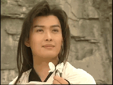 古装,尤其适合武侠剧,一身长袍,一头飘逸的长发,不管是风流倜傥的沈浪