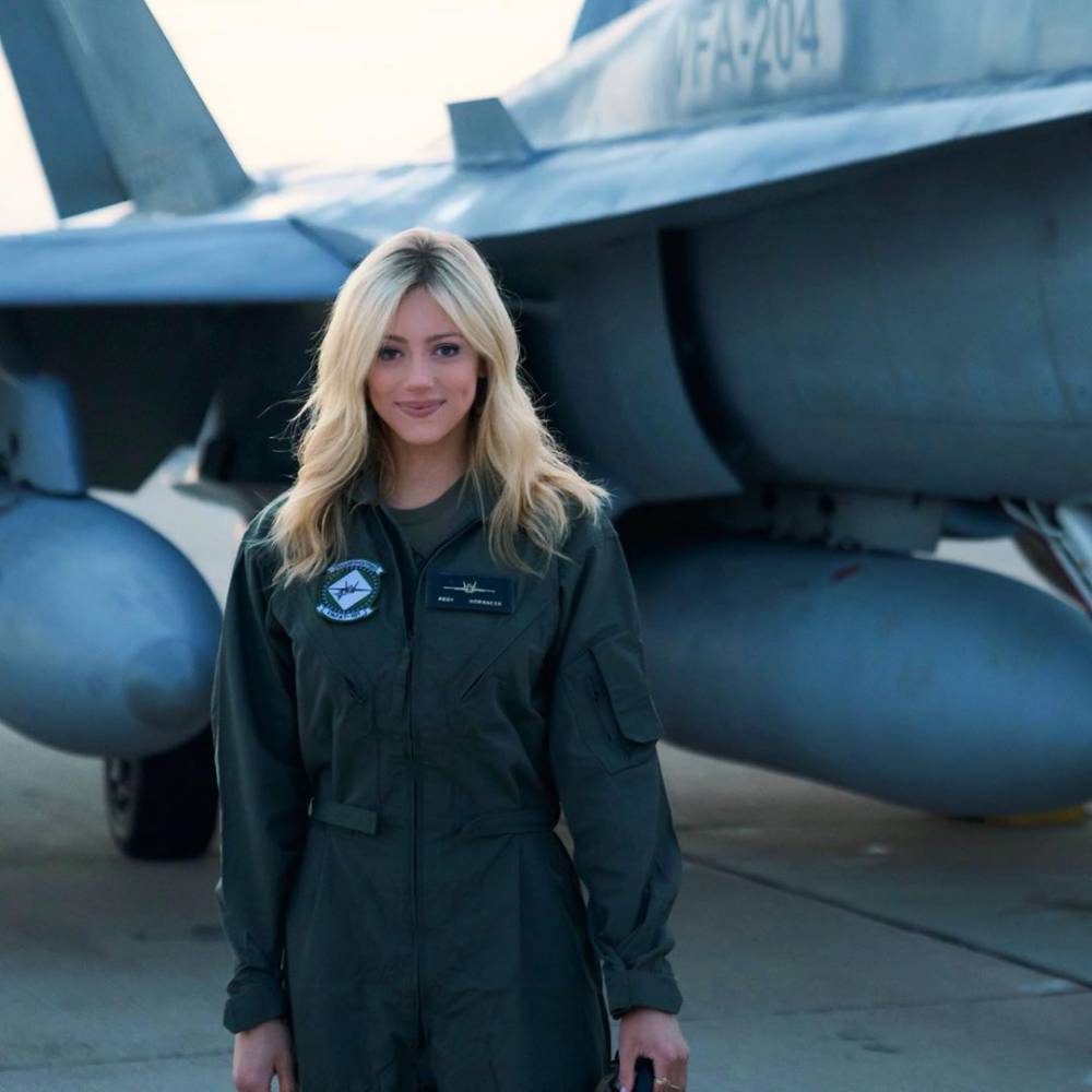 霍纳塞克千金艾比秀投篮操作各个角度各种姿势精准命中