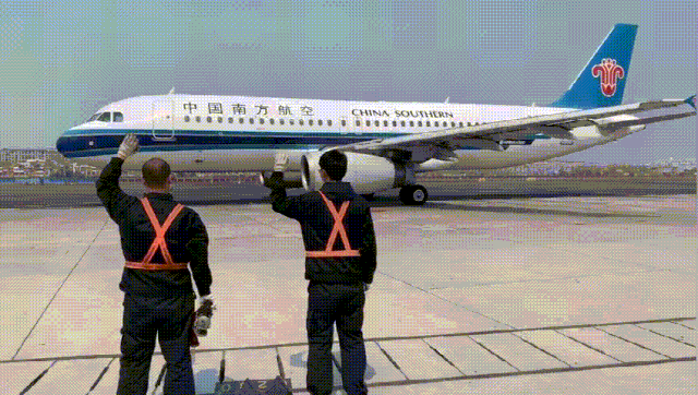 大连—北京，落地大兴机场！