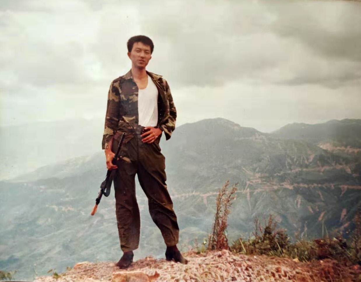 退役军人李凯:告别历史功绩 扬帆继续奋斗