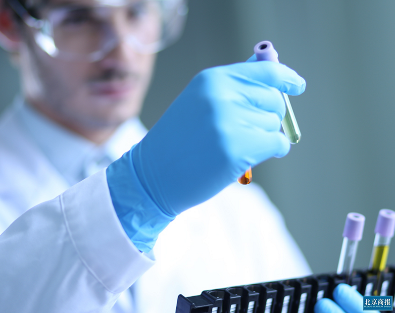 全球日消耗超50万支检测试剂生产商加速国内注册谋出海