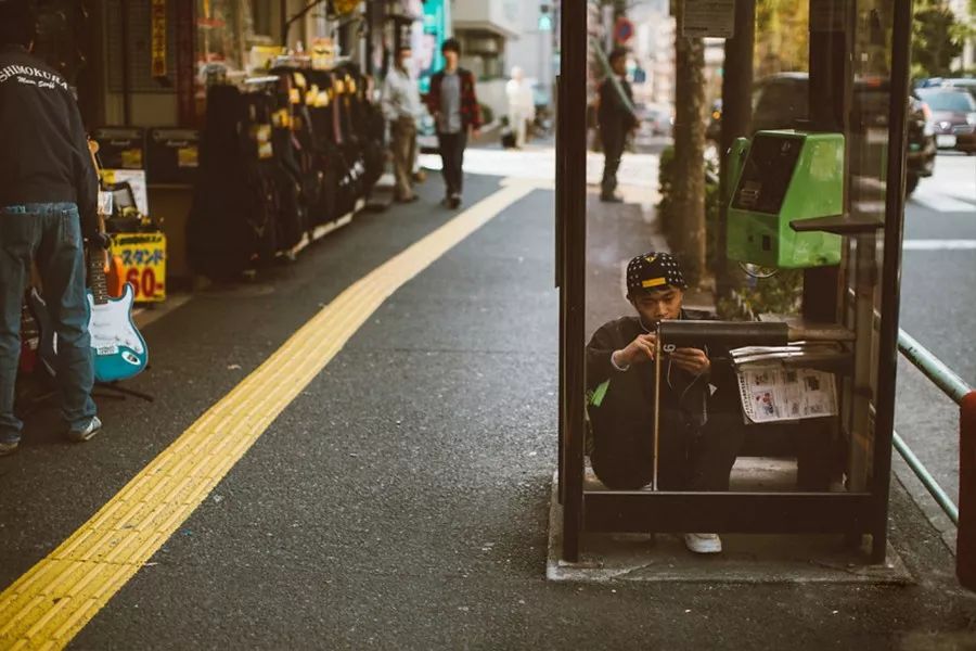 90后空巢青年我不介意孤独总比一生平庸舒服