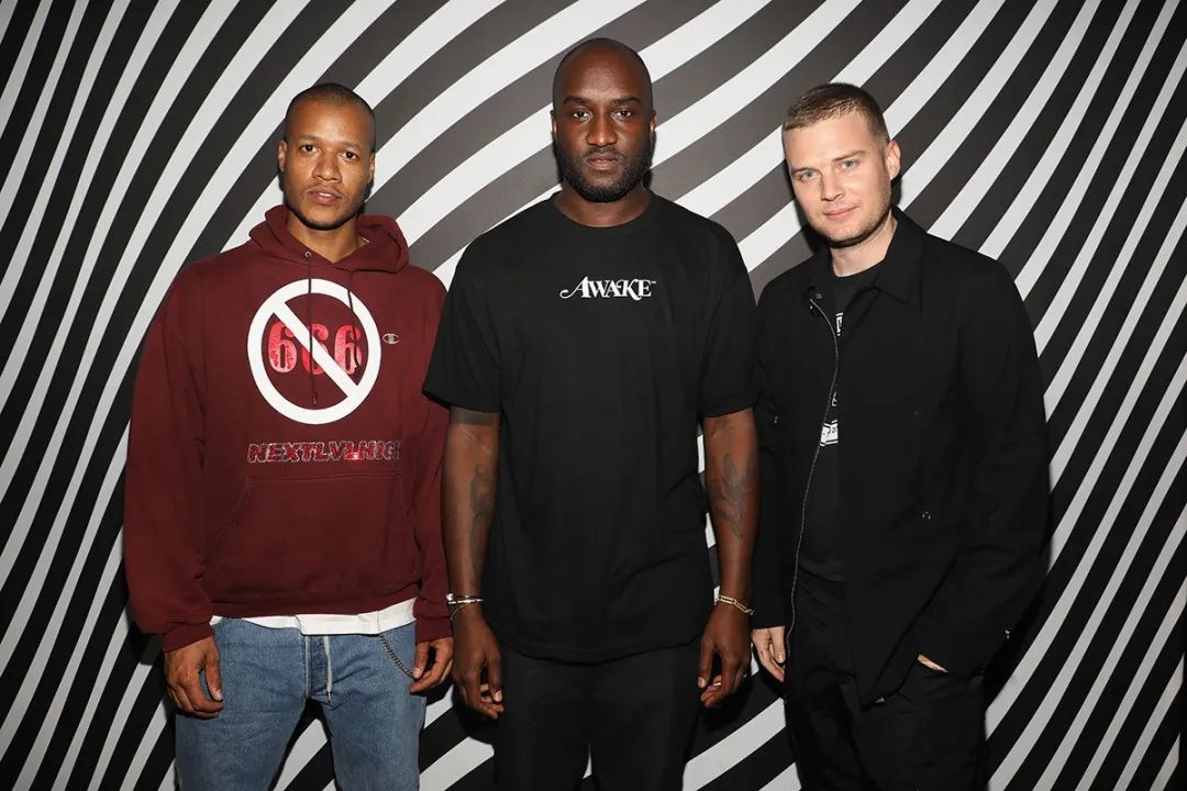 当然这和人种有着密不可分的关系,但其中不乏 173cm 的 kanye west