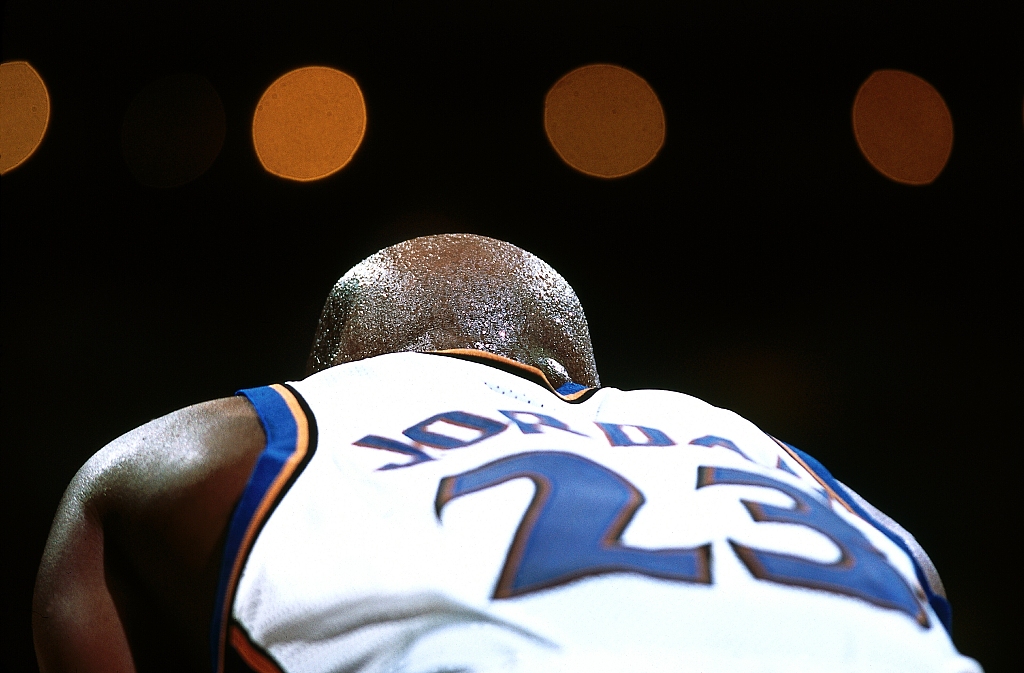 奇才前记者:乔丹在奇才时被队友讨厌 他们不享受和他一起打球