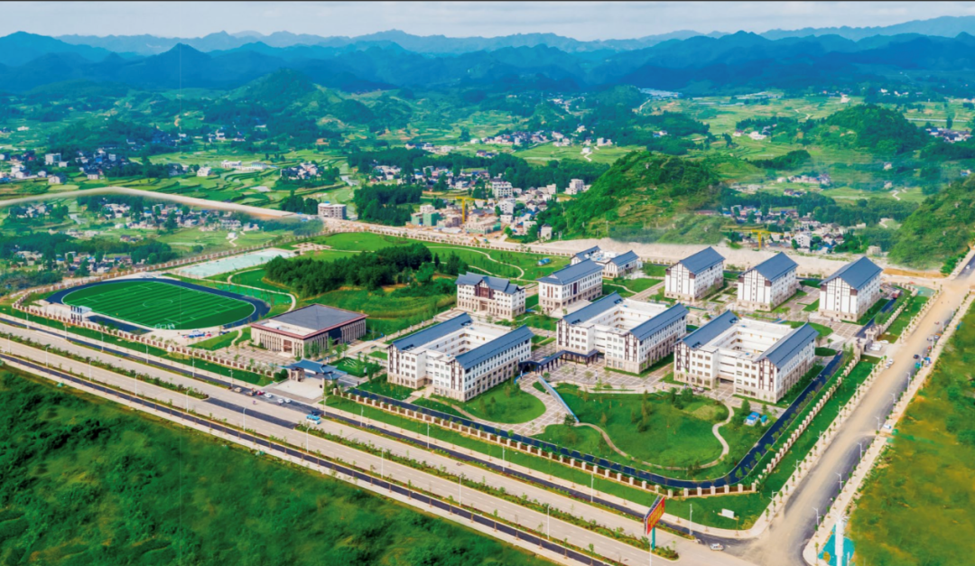 企业通过全要素投入推动可持续脱贫—万达包县扶贫开创企业扶贫工作新