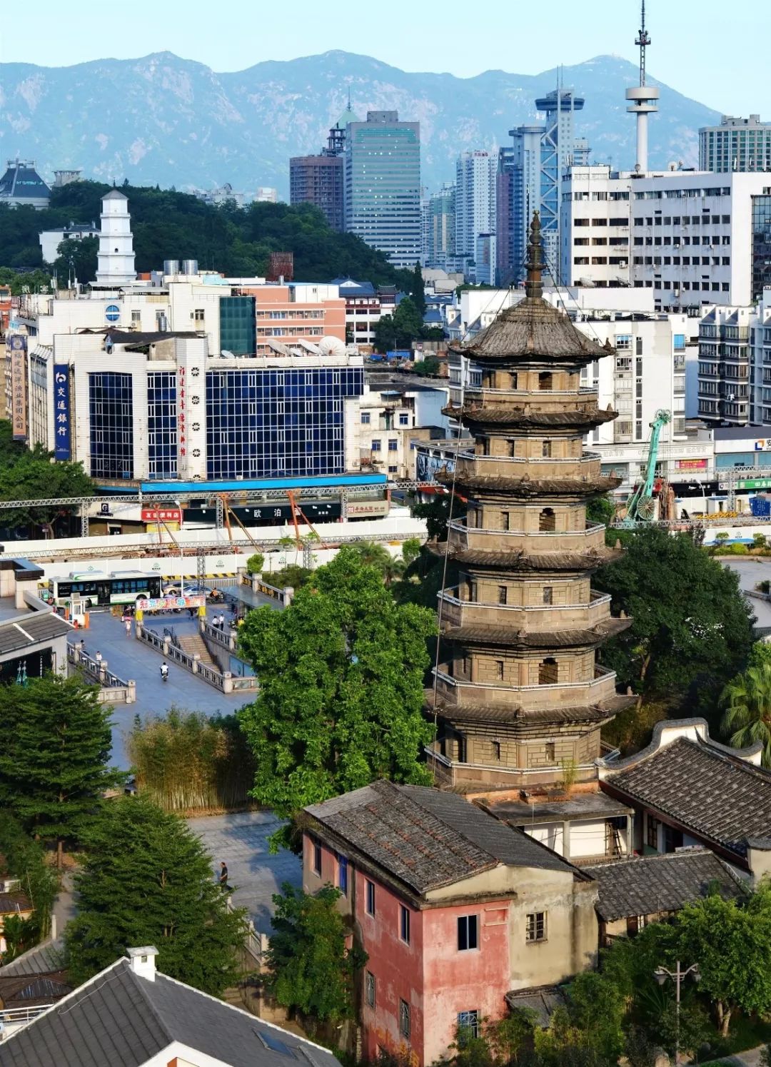 福州| 鼓楼这个"网红建筑",不简单!|乌塔_新浪新闻