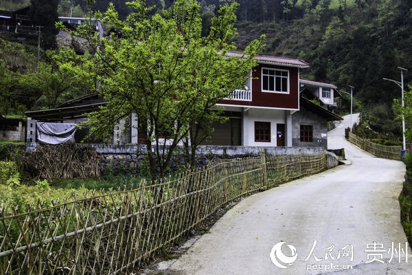 沿河黄土镇:用"美颜"描绘乡村新画卷