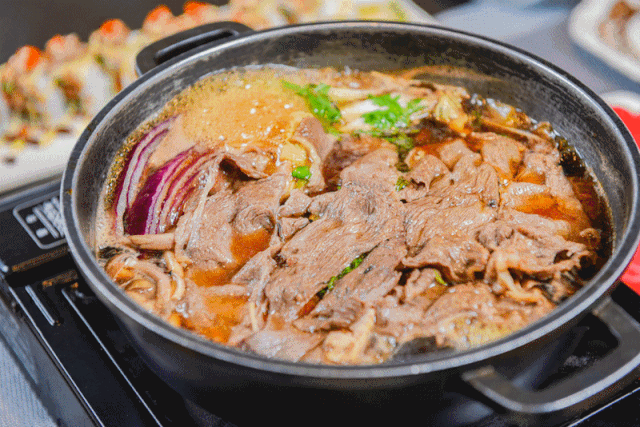 直降200元澳洲雪花牛肉制作的寿喜锅带你走进另一个和风世界