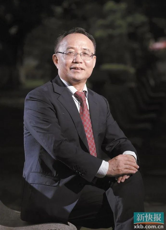 广东财经大学校长于海峰以智为援广财大师生全方位助力战疫