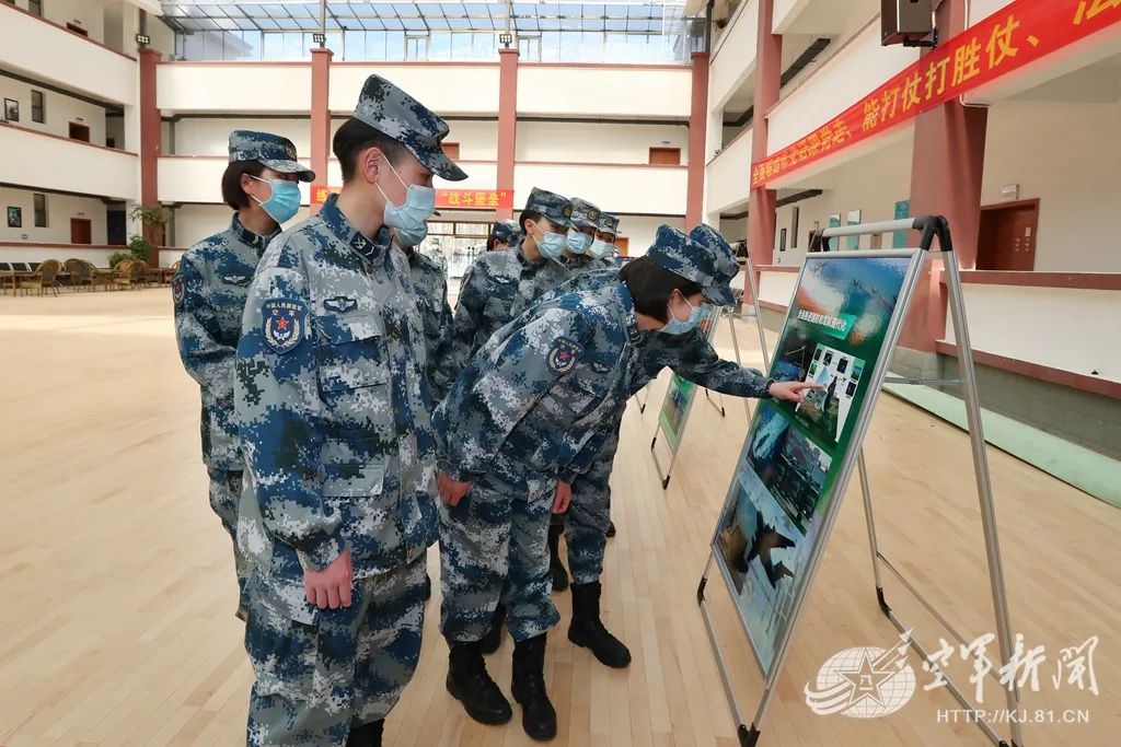 包含空军特色医学中心挂号联系方式-专家号简单拿,疫情防护人人有责的词条