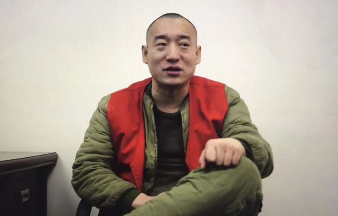 嗯,黑社会卖大力丸的大力哥那种既视感~"力哥"不