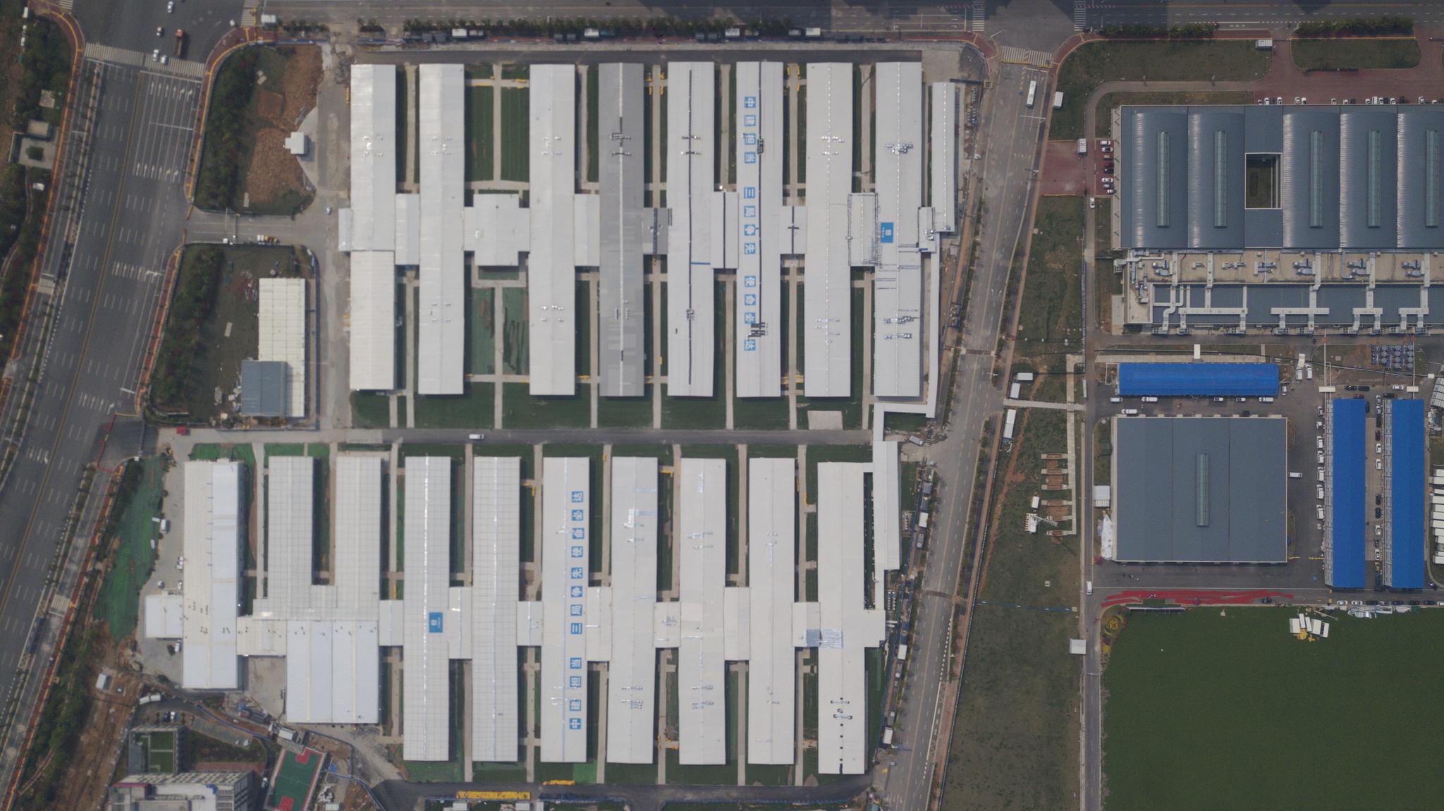 雷神山休舱时刻:涂鸦墙见证三千医护,两千患者战疫故事