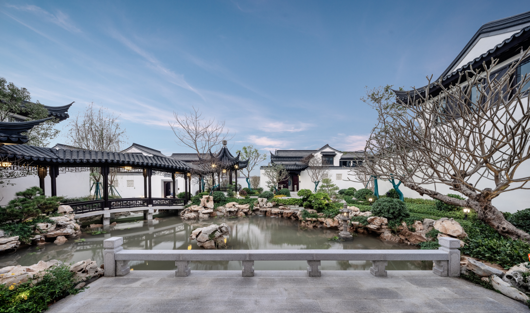 清远融创春风桃源实景图目前,融创华南两大桃源系新品融创西江桃源