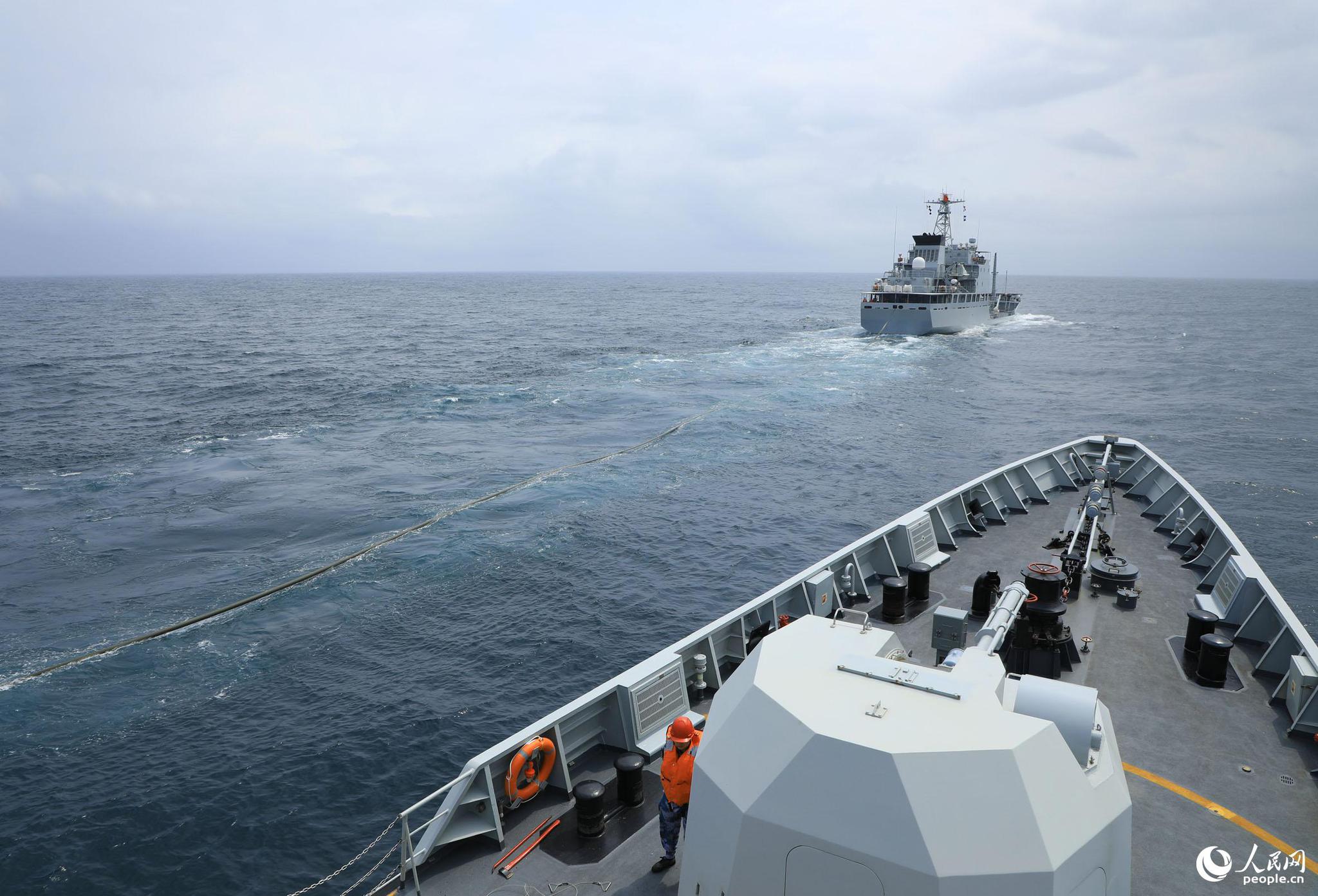 南部战区海军舰艇编队实战化训练考核检验作战能力