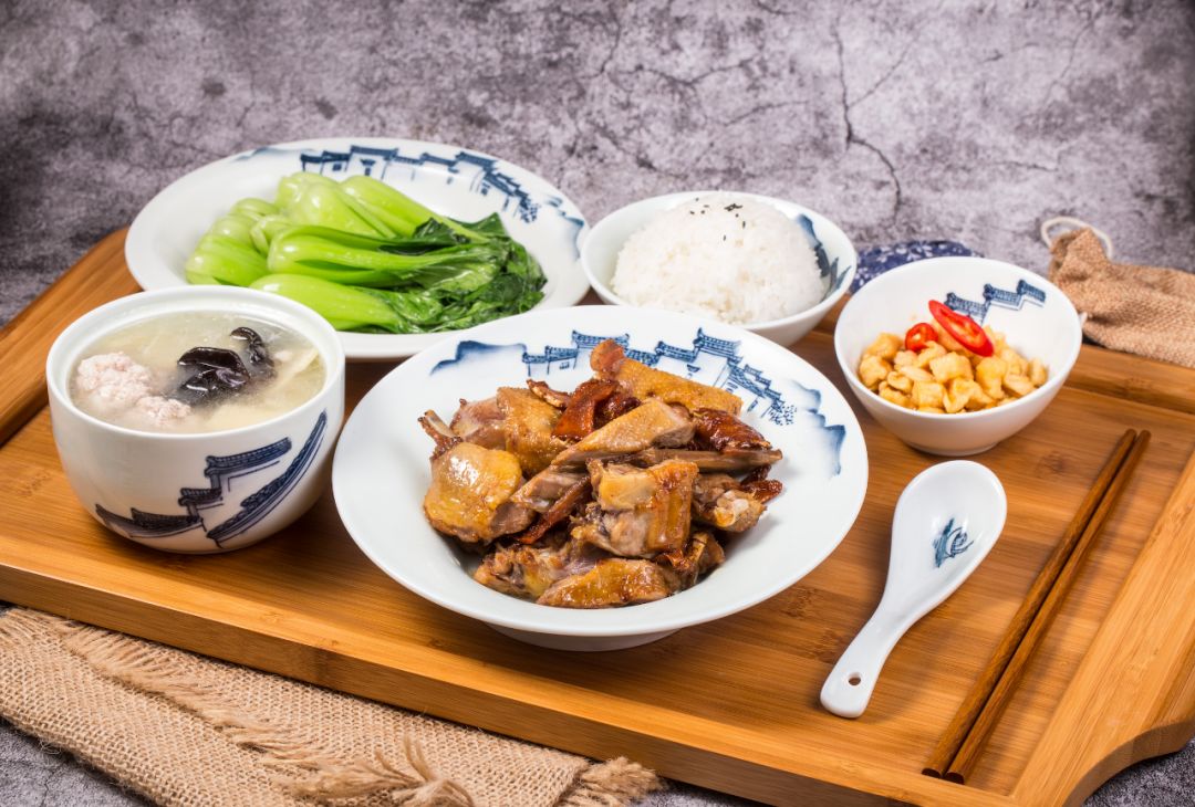 姜母鸭才不是姜和母鸭的组合呢!