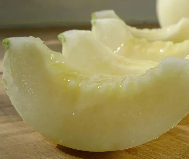 人间四月甜!阎良甜瓜一口脆嫩爆汁,32.9元/5斤!