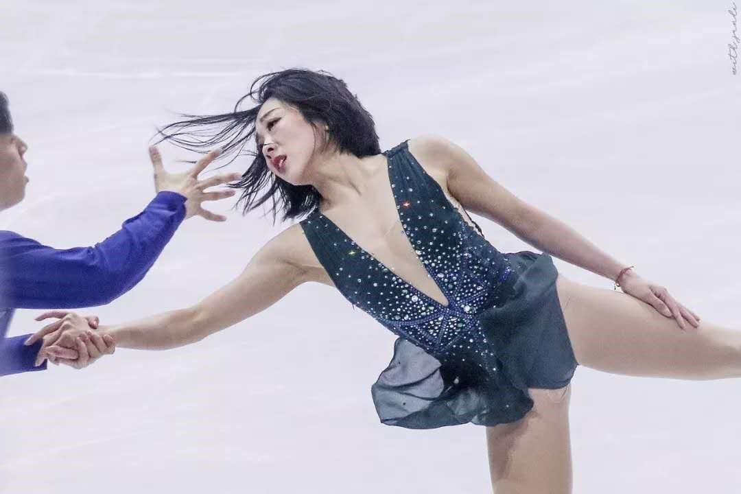 战疫心声隋文静带领全场喊加油让我泪洒赛场