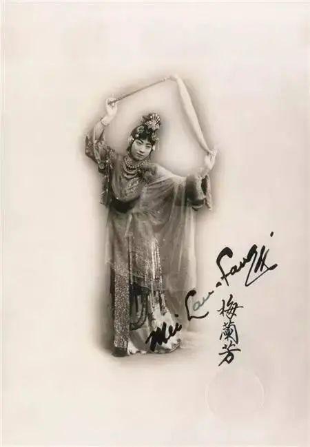 为什么男旦演员比女人还女人?梅兰芳如何化妆瘦脸?答案全在这里