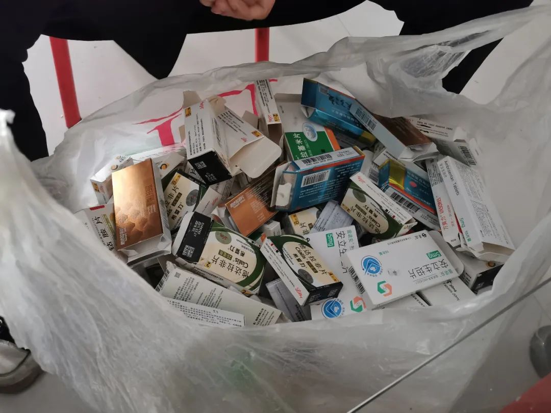 每日电讯去年报道的罕见病女孩,"救命药"用得起了!