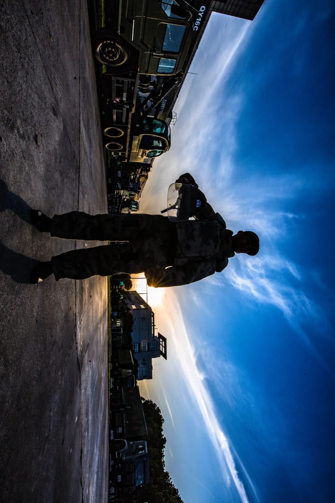 热血沸腾练兵备战的兵哥哥有没有你梦想中的模样