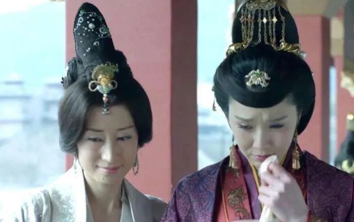 还记得琅琊榜中的惠妃吗她现在长这样