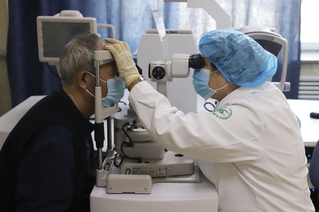 "洋医生"谈复工:在中国工作 我放心