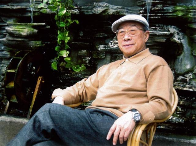 著名漫画家西丁病逝 留下深厚艺术遗产 西丁 西丁艺术 新浪新闻 著名漫画家西丁病逝 留下深厚艺术遗产 西丁 西丁艺术 新浪新闻