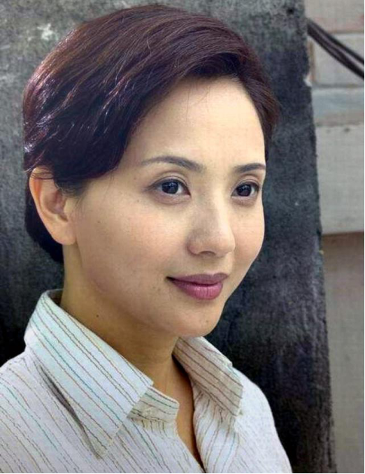 江南第一美女陶慧敏莲花般清秀纯净