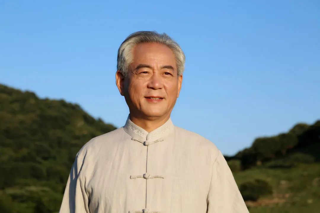 正文      于同云简介         河南省话剧院国家一级演员,河南省演讲