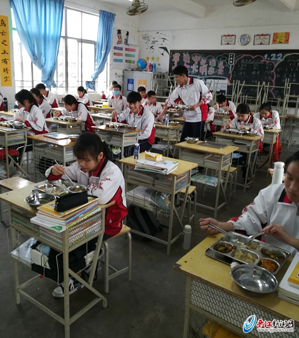 初三复学 永和中学这些做法暖到你了吗?