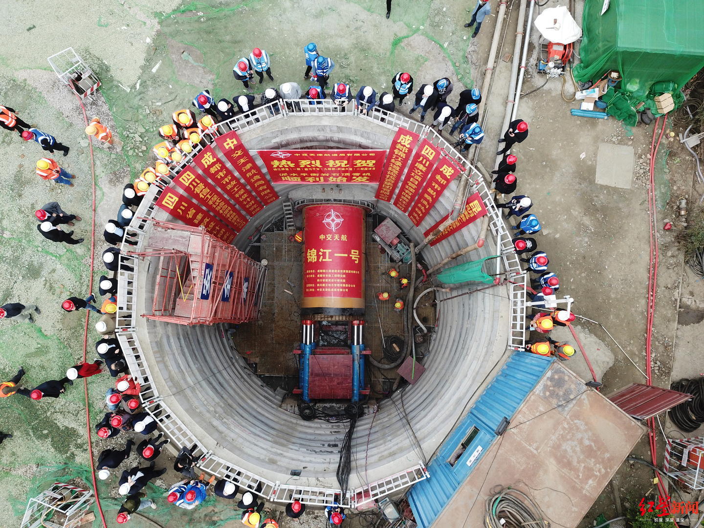 成都市规模最大,距离最长截污干管项目开顶,为一环路污水扩容改造提供