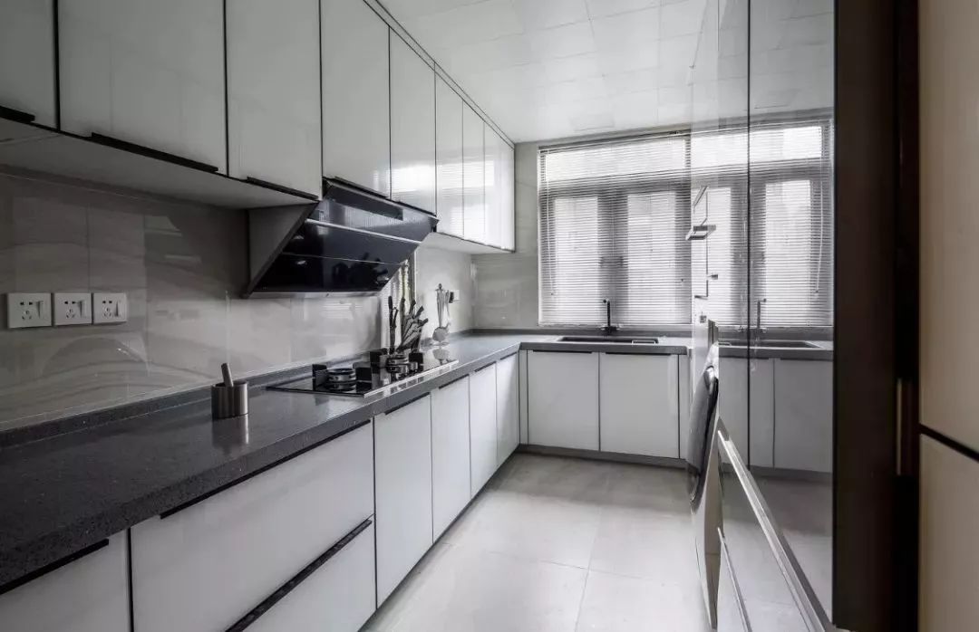 厨房柜门哪种好?这些款式多参考!