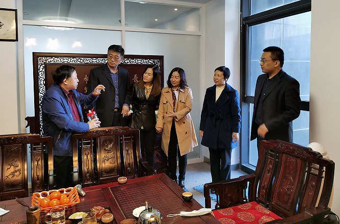 汇成大海,点点星光,照亮银河