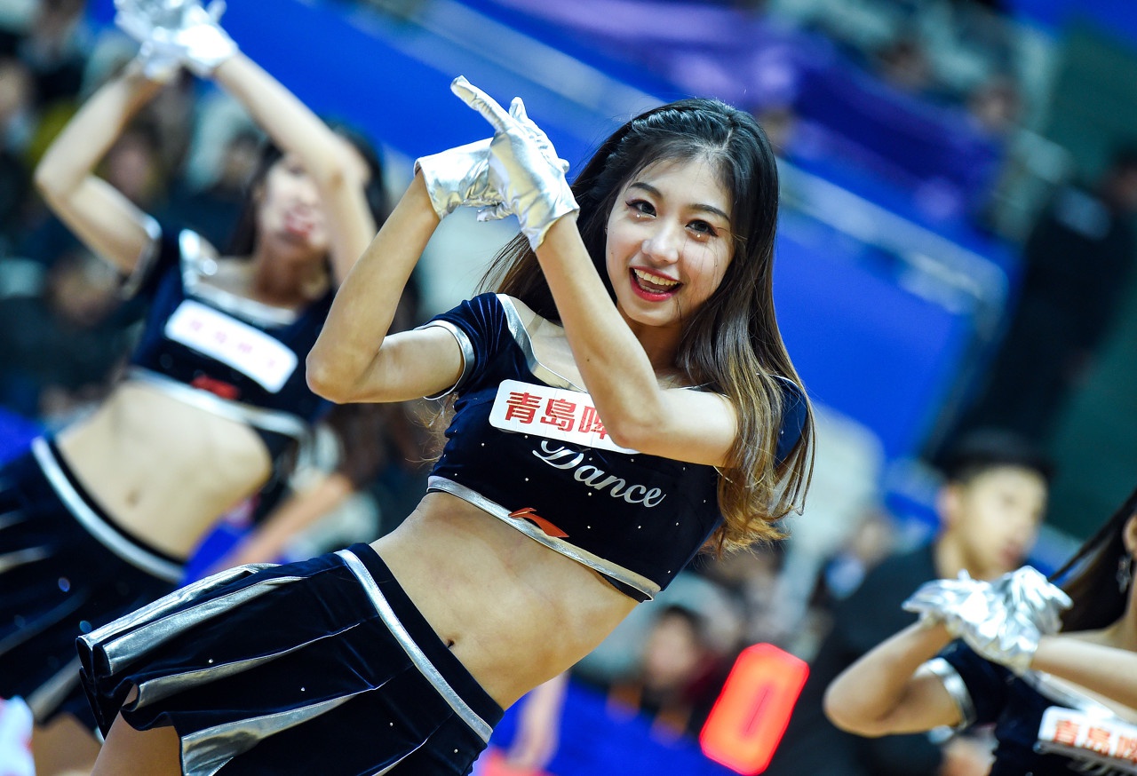 每日图集:赛场精灵篮球宝贝|篮球宝贝|啦啦队_新浪新闻