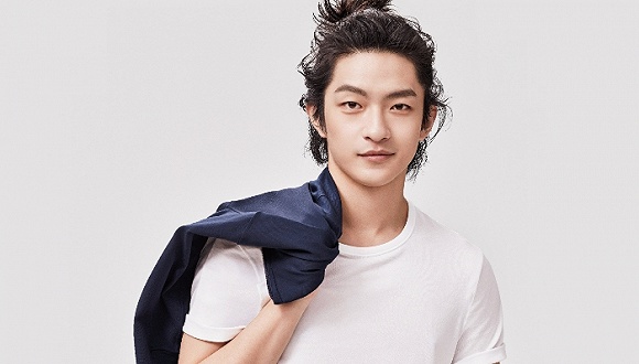 代言人屈楚萧陷丑闻lululemon怎么又中枪