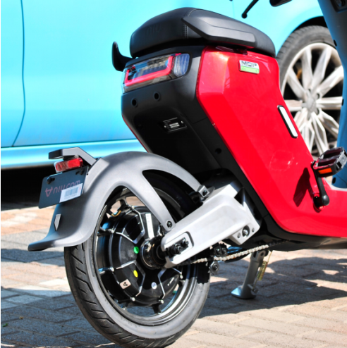 可以上牌小牛mqi2抢先体验符合新国标颜值高够智能