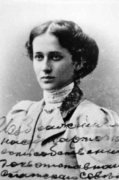 "白银时代"的诗歌漂流瓶