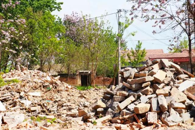 航拍苏北这四个拆迁中的村庄天空湛蓝明净美景和乡愁撩人