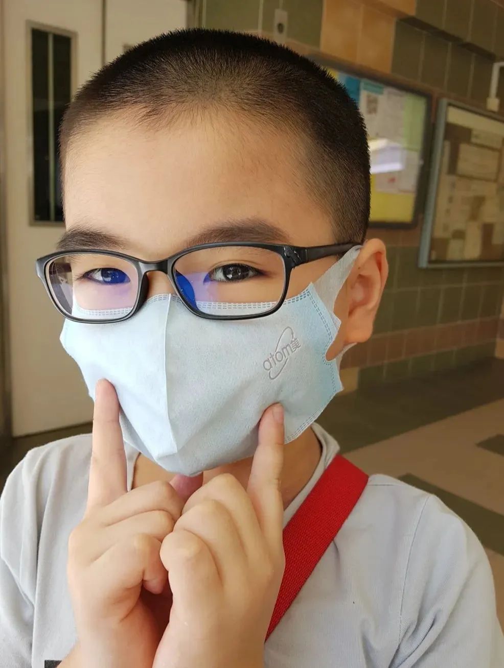 为新加坡加油!戴口罩的你最美丽!