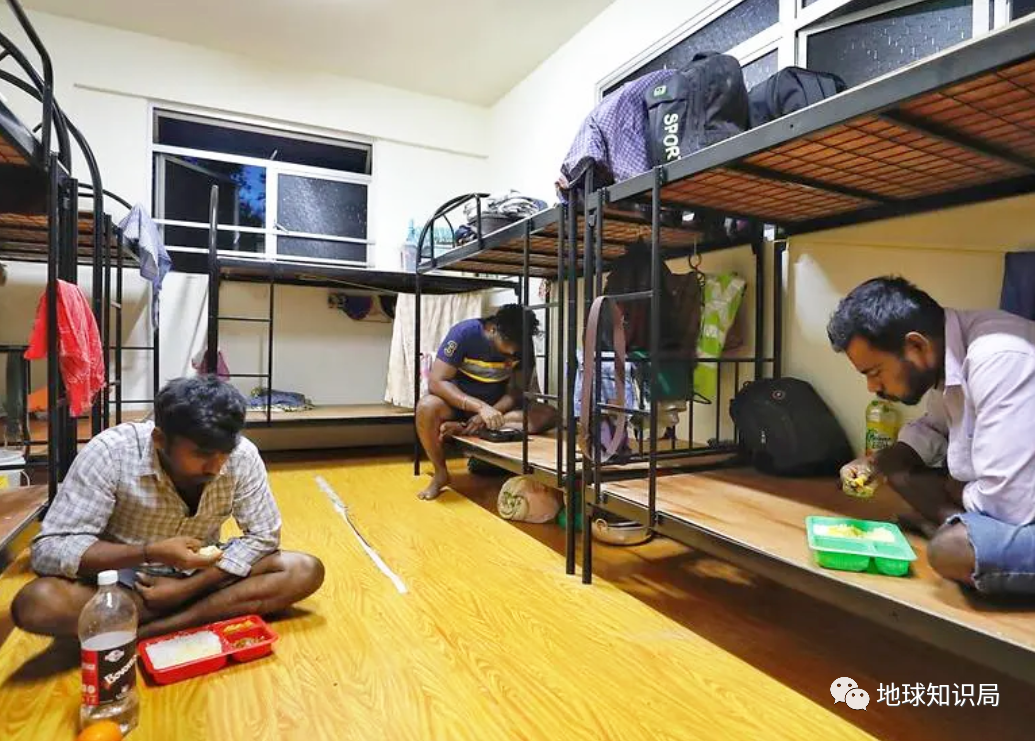 新加坡,形势严峻