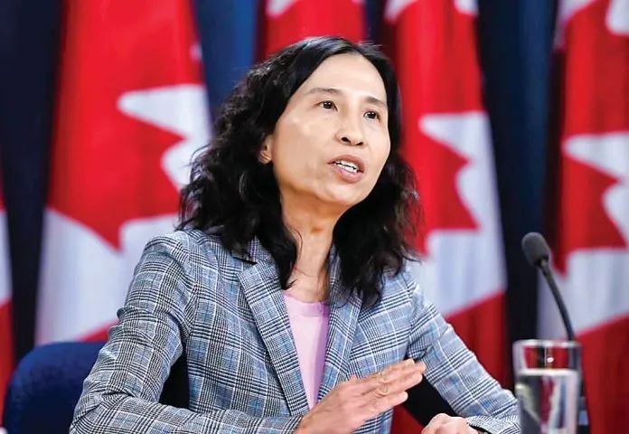 香港出生的首席卫生官被攻击:你为中国工作还是加拿大?