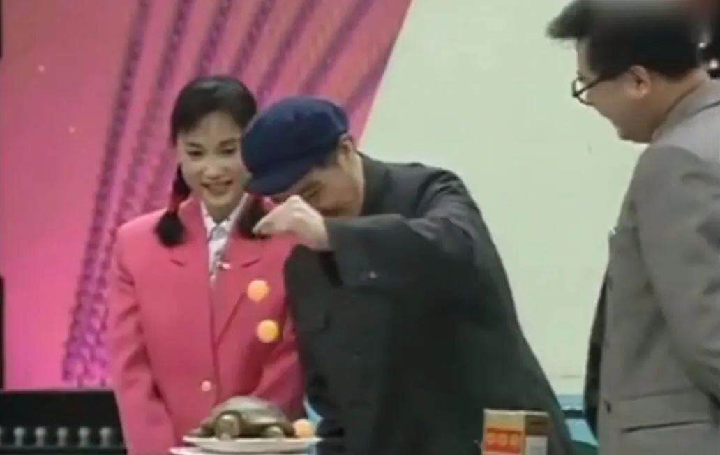 (图源:赵本山主演小品《牛大叔提干》扯蛋情节)