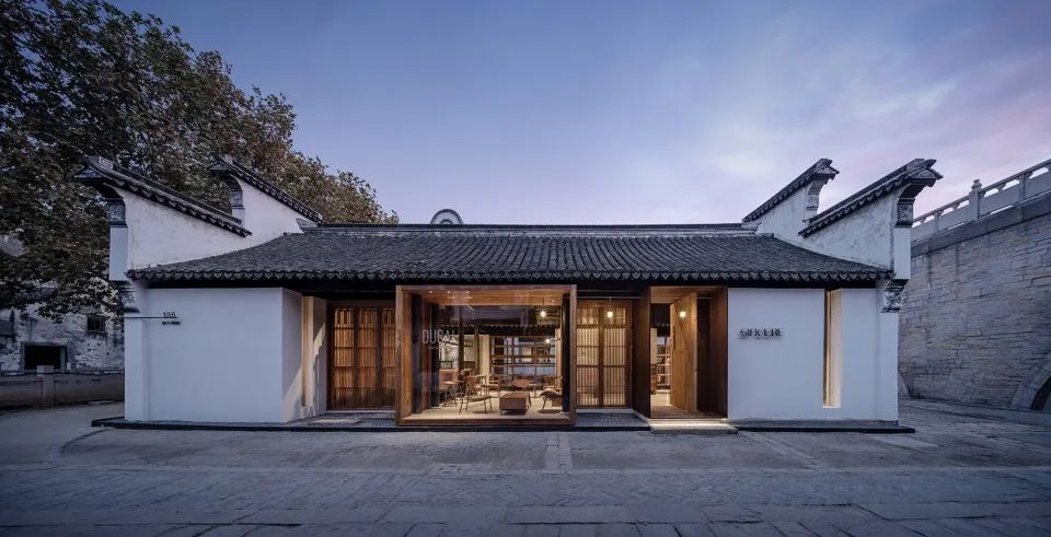 传统三进院,改造成禅意酒店|建筑|立面图_新浪新闻