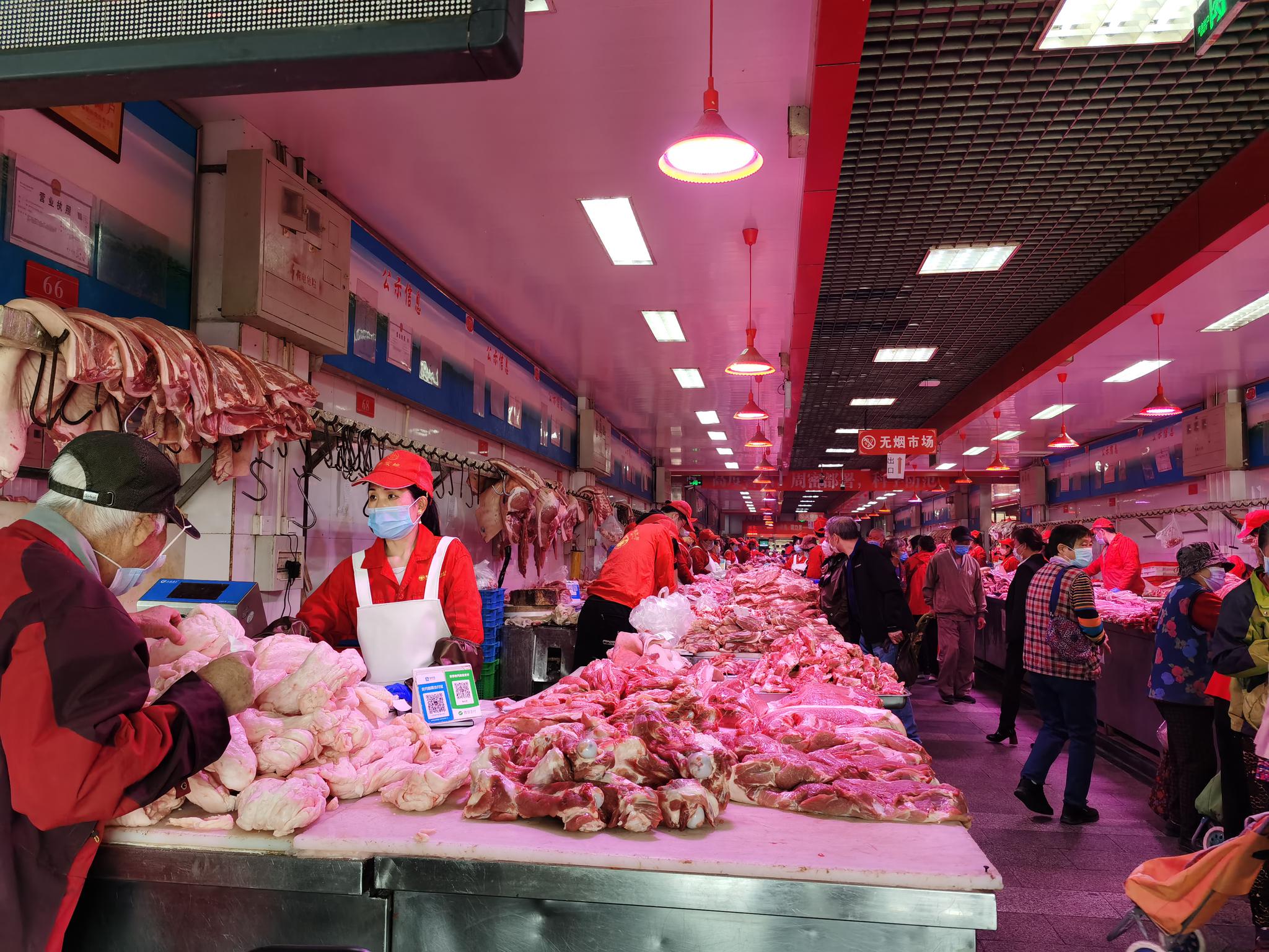 猪肉价格进入下行通道,较2月最高每斤降了65元