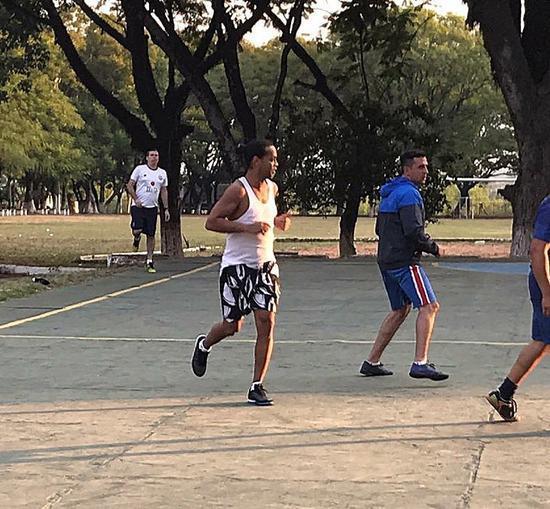 小罗首谈狱中生活：这是沉重的打击 从未想过经历这些